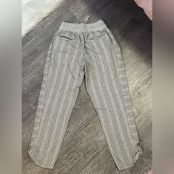 Linen striped pants - Picture 5 of 7